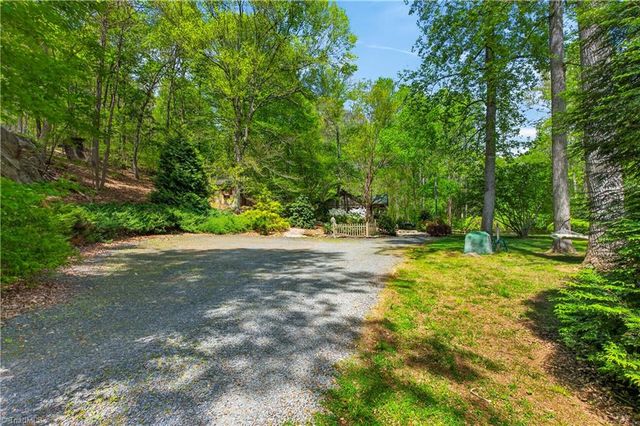 1719 Naomi Road, Randleman, NC 27317