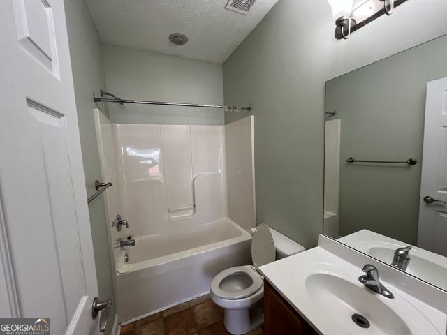 614 Cottage Lane, Lagrange, GA 30240