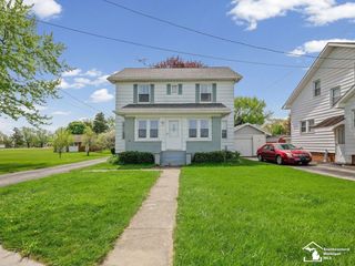 2361 Manhattan Street, Erie Twp, MI 48133