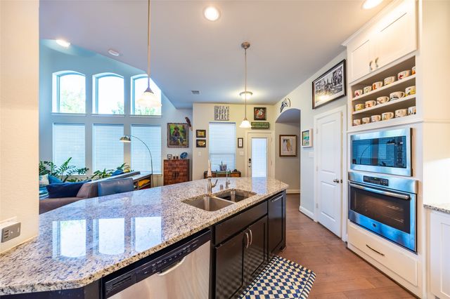 6606 Deleon Street, Irving, TX 75039
