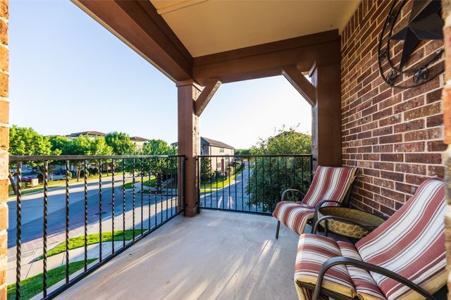 6606 Deleon Street, Irving, TX 75039
