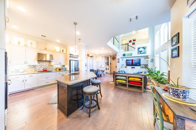 6606 Deleon Street, Irving, TX 75039