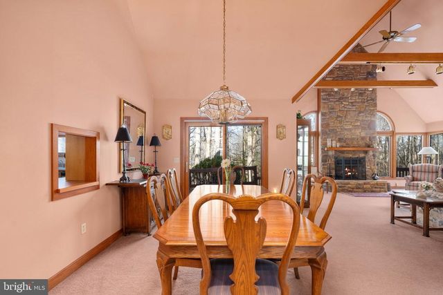 54 TARA CIR, Bumpass, VA 23024