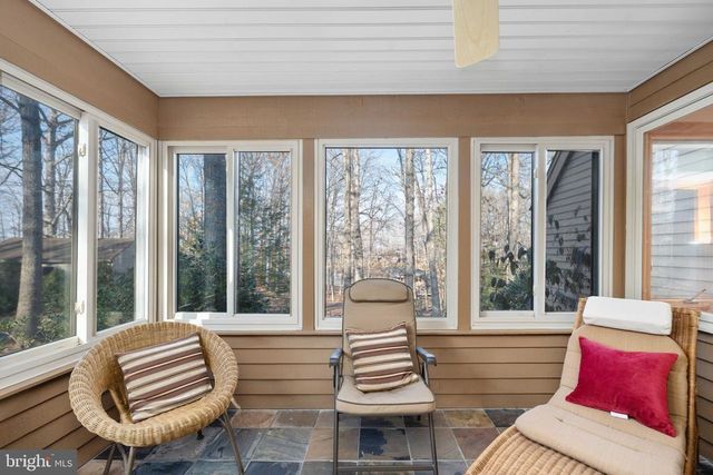 54 TARA CIR, Bumpass, VA 23024