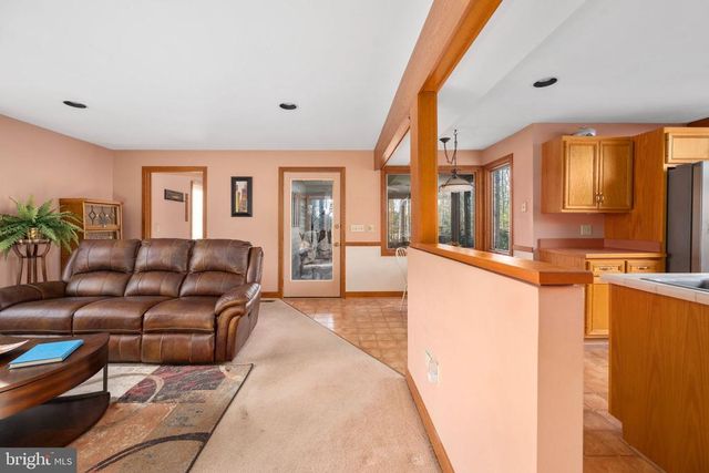 54 TARA CIR, Bumpass, VA 23024