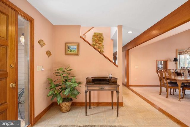 54 TARA CIR, Bumpass, VA 23024