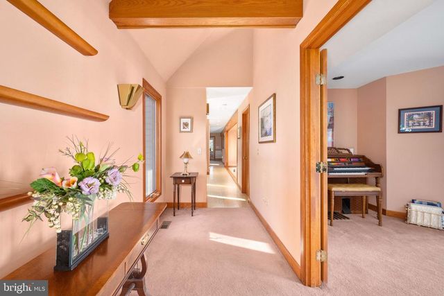 54 TARA CIR, Bumpass, VA 23024