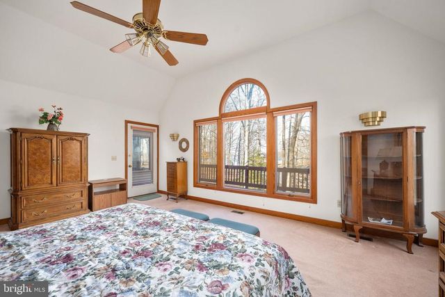 54 TARA CIR, Bumpass, VA 23024