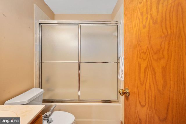 54 TARA CIR, Bumpass, VA 23024