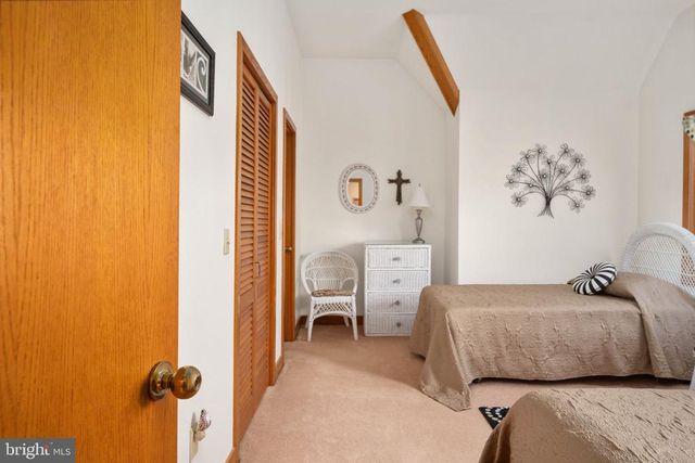 54 TARA CIR, Bumpass, VA 23024