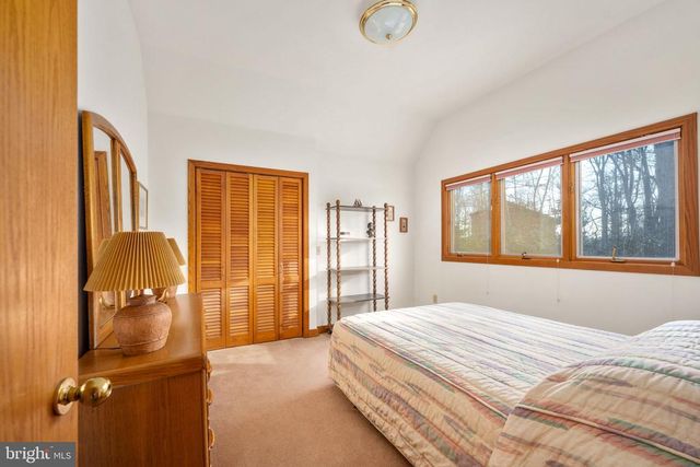 54 TARA CIR, Bumpass, VA 23024