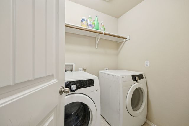 1035 Sadie Street, Forney, TX 75126