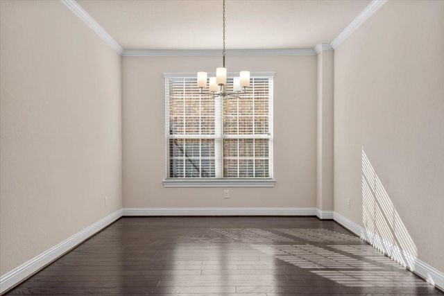 35 N Wheatleigh Drive, Tomball, TX 77375