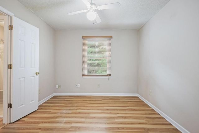 52 Winfield Terrace SW, Marietta, GA 30064