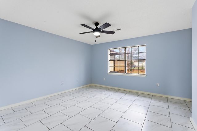 207 Fairway Drive, Conway, AR 72034