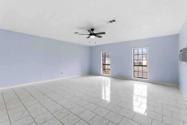 207 Fairway Drive, Conway, AR 72034