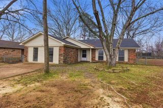 207 Fairway Drive, Conway, AR 72034