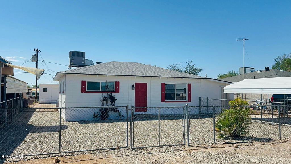 109 5TH Avenue E, Buckeye, AZ 85326