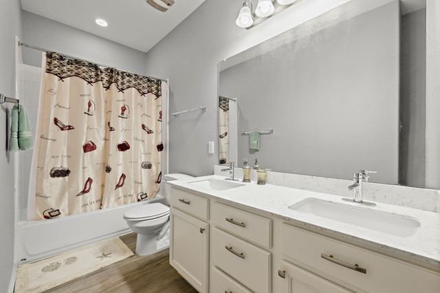 14004 Lyndon B Johnson ST, Manor, TX 78653