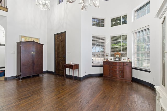 6876 Foghorn Lane, Grand Prairie, TX 75054