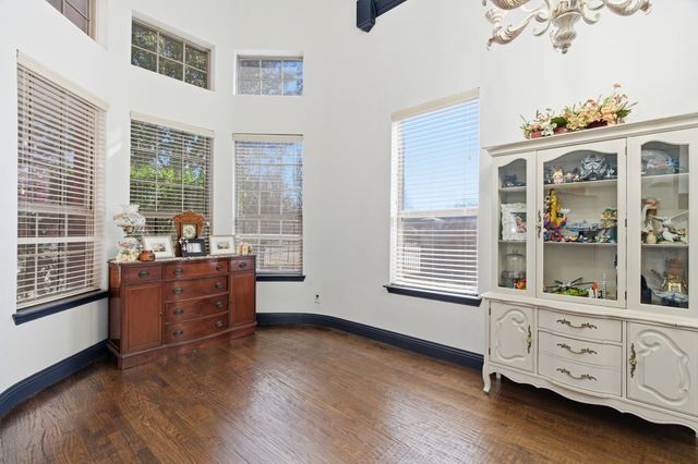 6876 Foghorn Lane, Grand Prairie, TX 75054