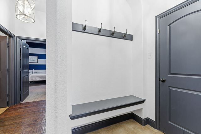 6876 Foghorn Lane, Grand Prairie, TX 75054