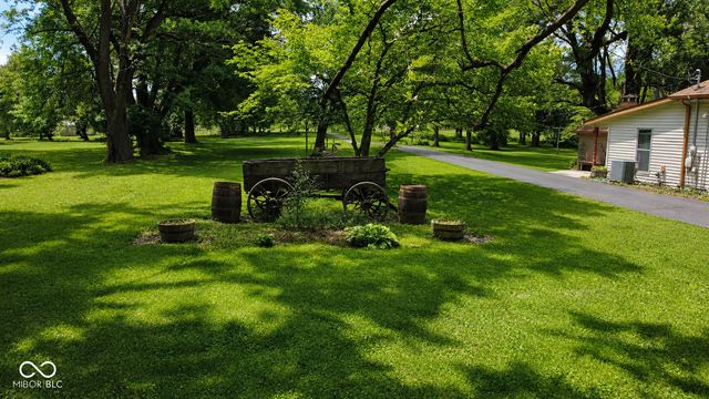 5357 W County Road 450 Road S, Coatesville, IN 46121