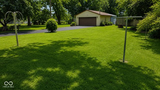 5357 W County Road 450 Road S, Coatesville, IN 46121