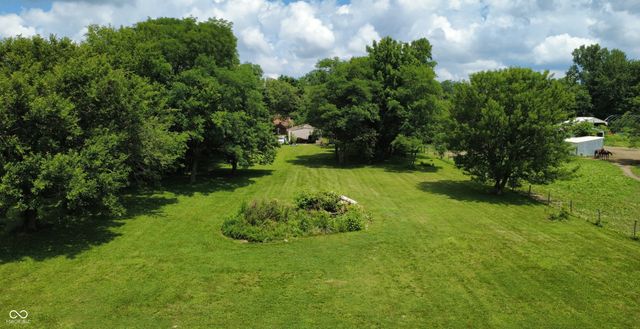 5357 W County Road 450 Road S, Coatesville, IN 46121