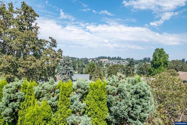 2835 Fillmore Av NW, Salem, OR 97304