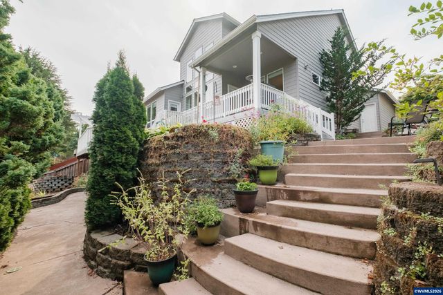 2835 Fillmore Av NW, Salem, OR 97304