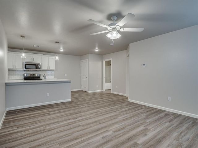 12006 Rhya Lane, Oklahoma City, OK 73131