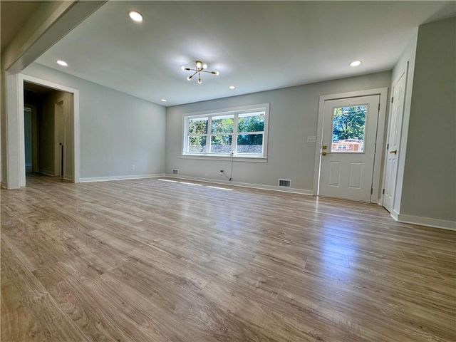 2224 Doris Drive, Decatur, GA 30034