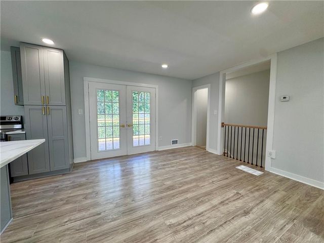 2224 Doris Drive, Decatur, GA 30034