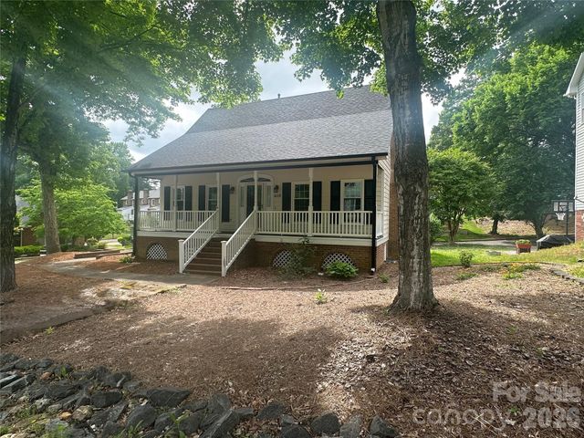 4116 Moss Brook Drive, Winston Salem, NC 27127