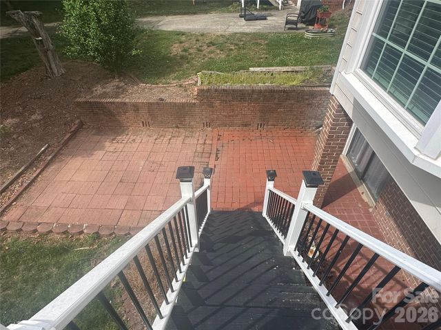 4116 Moss Brook Drive, Winston Salem, NC 27127