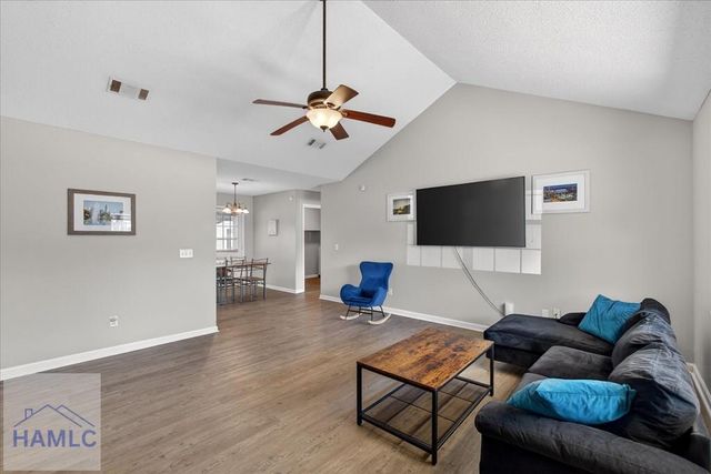 155 Jefferson Circle, Allenhurst, GA 31301