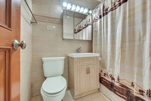 555 Kappock St Apt 9J, New York City, NY 10463