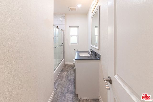 801 N Alexandria Avenue, Los Angeles, CA 90029