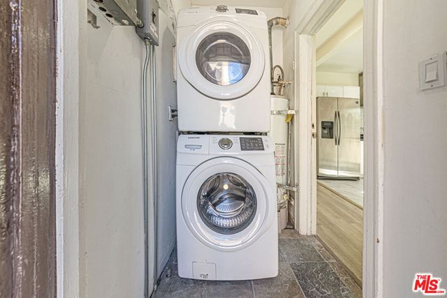 801 N Alexandria Avenue, Los Angeles, CA 90029