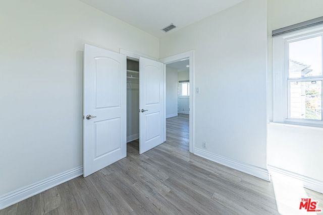 801 N Alexandria Avenue, Los Angeles, CA 90029