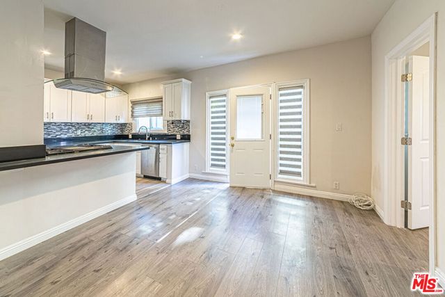 801 N Alexandria Avenue, Los Angeles, CA 90029