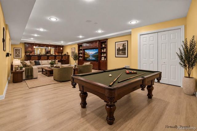6387 Tanglewood Drive, Troy, MI 48098