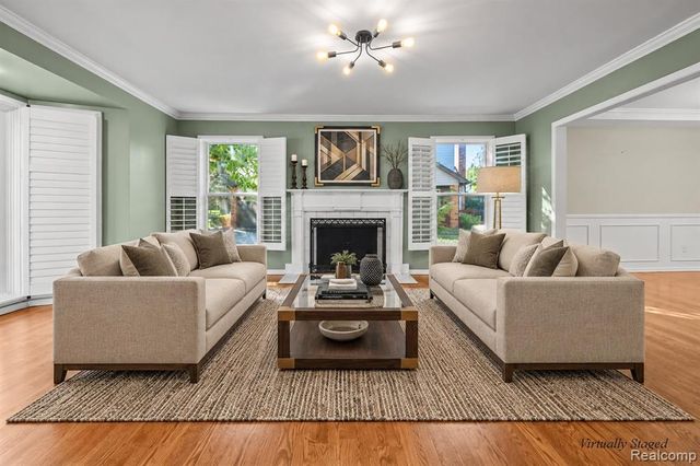 6387 Tanglewood Drive, Troy, MI 48098