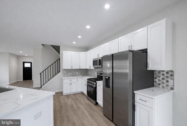 415 ALMONESSON RD, Blackwood, NJ 08012