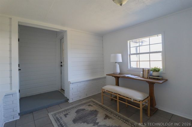 116 W 11th Street, Claremore, OK 74017