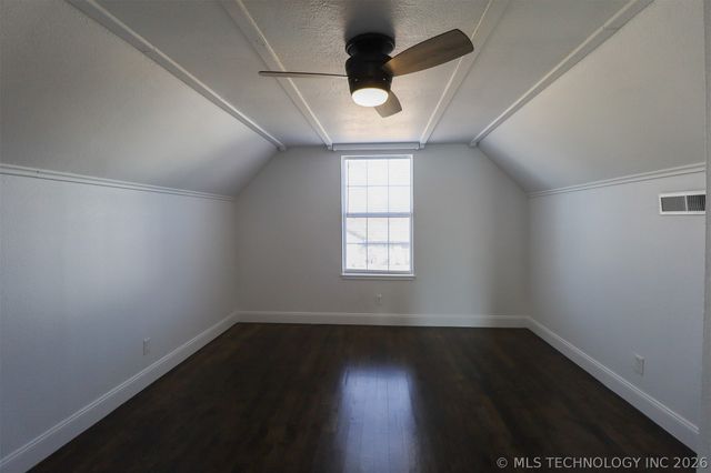 116 W 11th Street, Claremore, OK 74017