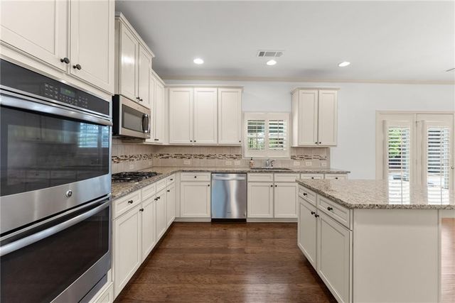 550 Eldridge Drive, Suwanee, GA 30024