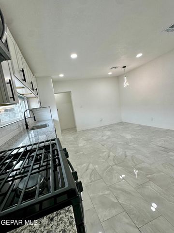 9220 CORRALITOS Avenue, El Paso, TX 79907