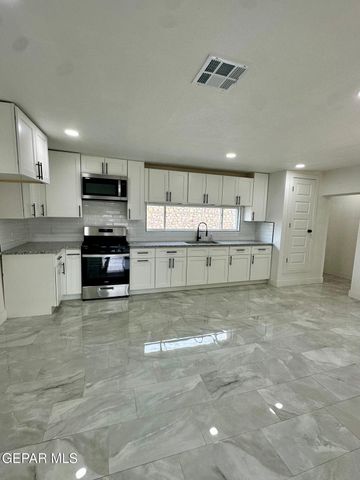 9220 CORRALITOS Avenue, El Paso, TX 79907